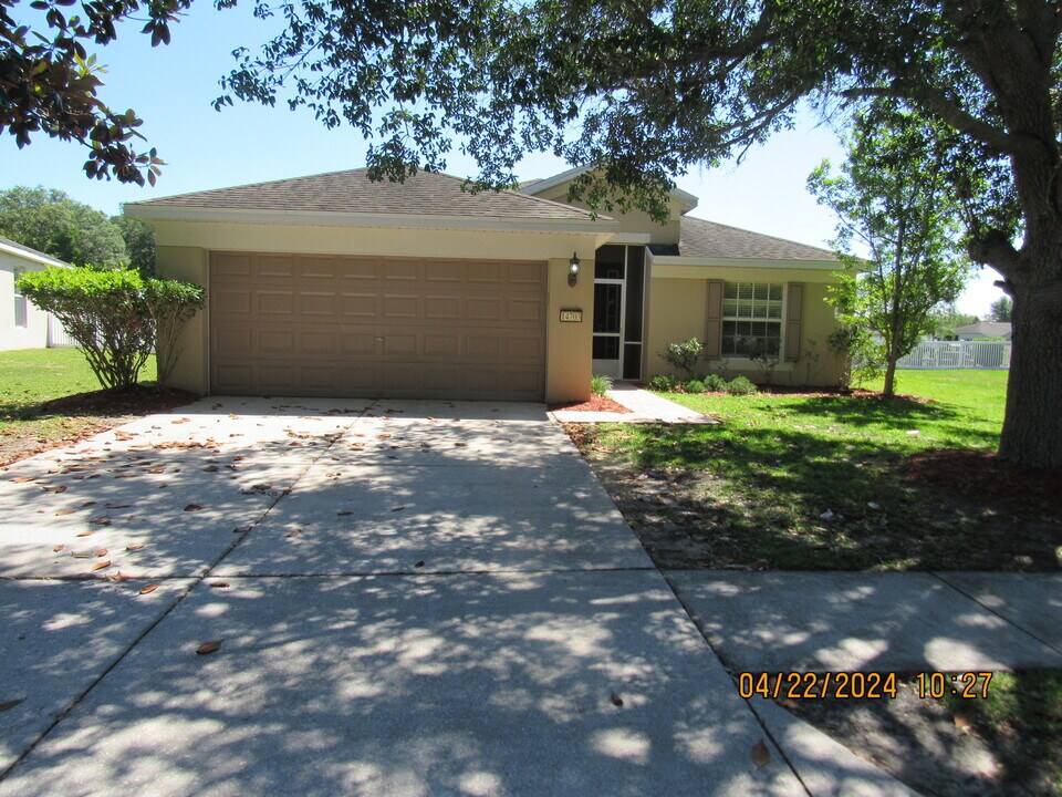 14703 Wake Robin Dr in Brooksville, FL - Building Photo