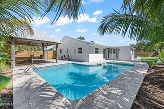 409 Magnolia Ave in Melbourne Beach, FL - Building Photo - Building Photo
