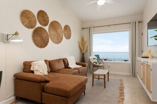 108 Las Joyas Blvd in Port Isabel, TX - Building Photo