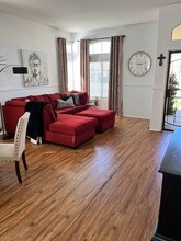 26928 Montseratt Ct in Murrieta, CA - Foto de edificio - Building Photo