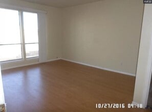 1600 N Wilmot Rd in Tucson, AZ - Building Photo - Building Photo