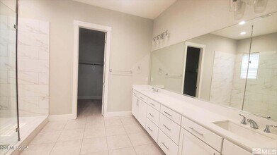 9460 Baldacci Rd in Reno, NV - Building Photo - Building Photo