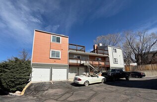 579 Winnie Way in Colorado Springs, CO - Building Photo
