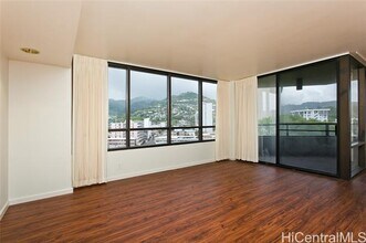 1525 Wilder Ave in Honolulu, HI - Building Photo - Building Photo