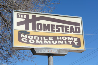 Homestead Mobile Home Park in Albuquerque, NM - Foto de edificio - Building Photo