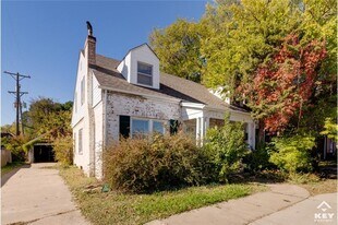 115 N Oliver St in Wichita, KS - Building Photo