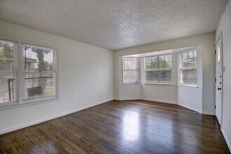 746 Collingswood Dr in Corpus Christi, TX - Building Photo - Building Photo