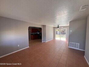 460 Bargello Ave SE in Palm Bay, FL - Building Photo - Building Photo