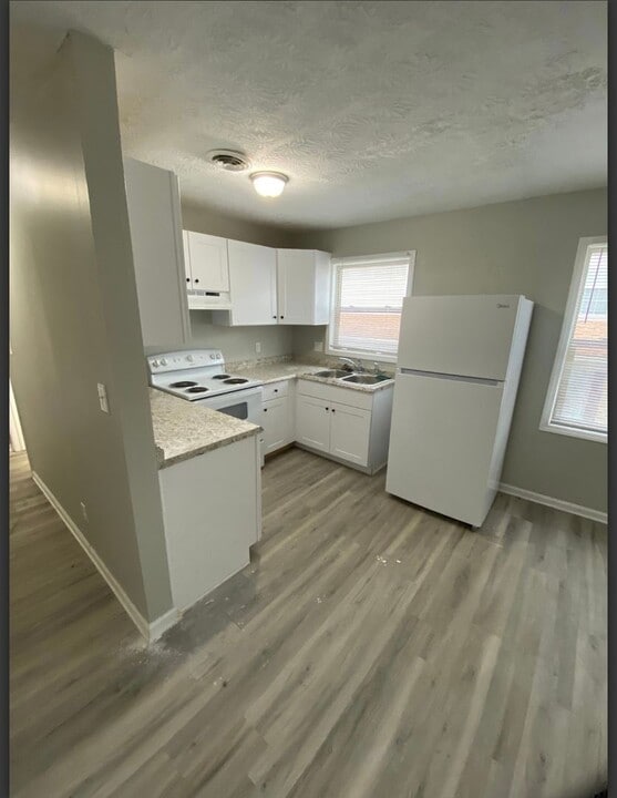 160 Landings Dr in Frankfort, KY - Building Photo