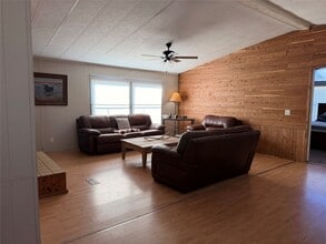 3305 Luza Ln in Bryan, TX - Building Photo - Building Photo