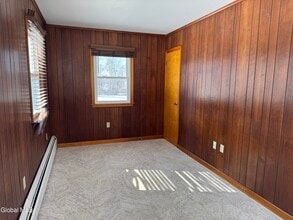 60 Bloomingrove Dr in Troy, NY - Building Photo - Building Photo