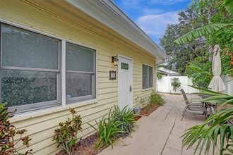 901 SE 14th Ct in Fort Lauderdale, FL - Building Photo - Building Photo