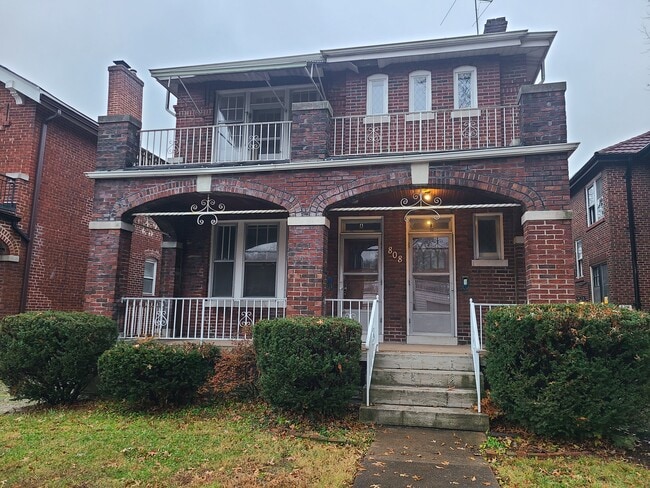 808 Pennsylvania Ave, Unit A 1st floor