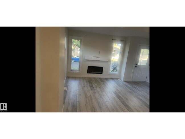 12936-12969 69 St NW in Edmonton, AB - Building Photo - Building Photo