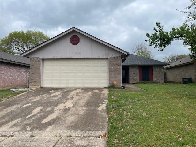 216 N Bugle Dr in Fort Worth, TX - Building Photo - Building Photo