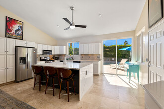 2055 E Desert Palms Dr-Unit -ID1022812P in Palm Springs, CA - Foto de edificio - Building Photo