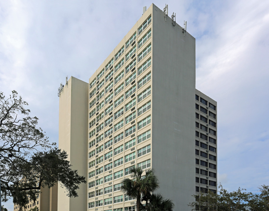 Catherine Booth Towers in Orlando, FL - Foto de edificio