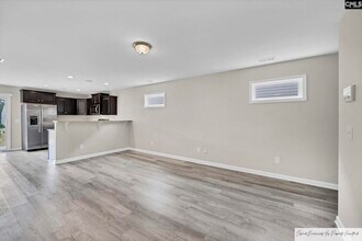 243 Gum Swamp Trl in West Columbia, SC - Building Photo - Building Photo