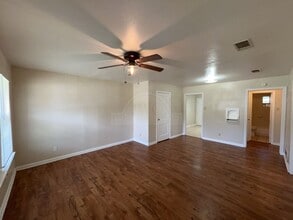 1606 Duncan Ave in Killeen, TX - Building Photo - Building Photo
