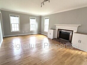 11224 Church Grove Ct in Richmond, VA - Building Photo - Building Photo