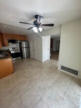 2210-2212 E Avalon Ave in Santa Ana, CA - Building Photo - Building Photo