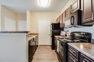 Southgate Glen in Weatherford, TX - Building Photo