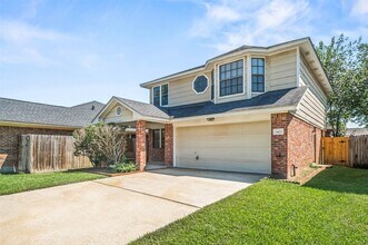 3423 Berry Grove Dr in Spring, TX - Building Photo - Building Photo