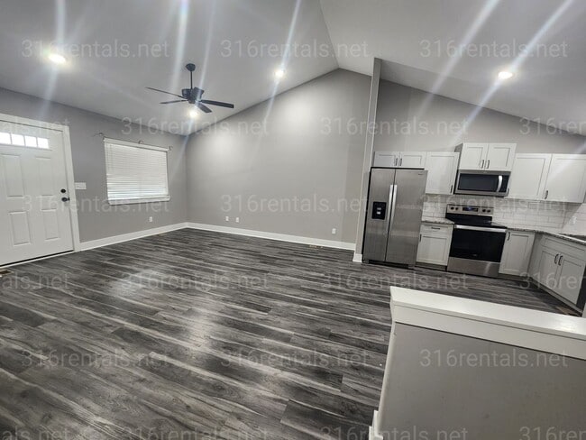 5258 N Plumthicket St in Wichita, KS - Building Photo - Building Photo