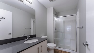 The Heartwood in Edmonton, AB - Building Photo - Building Photo