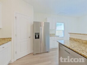 2729 Yurman Rd in Charlotte, NC - Building Photo - Building Photo