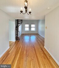 2930 S Buchanan St in Arlington, VA - Building Photo - Building Photo