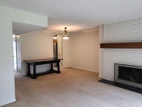 210 22nd St N in Tuscaloosa, AL - Building Photo - Building Photo