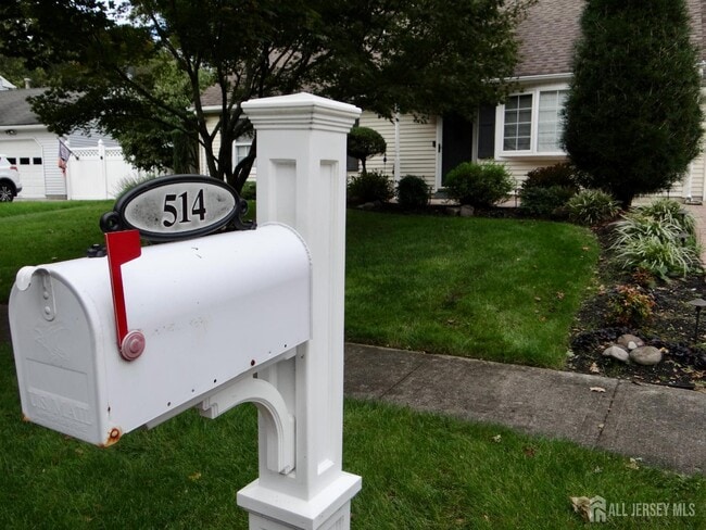 514 Leawood Ave in Toms River, NJ - Building Photo - Building Photo