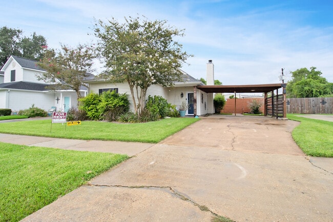 508 Cane Dr