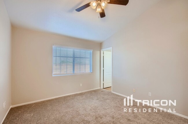 14514 S Amado Blvd in Arizona City, AZ - Building Photo - Building Photo