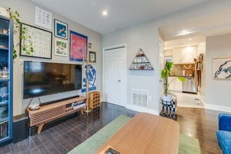 480 Palmerston Blvd in Toronto, ON - Building Photo - Building Photo