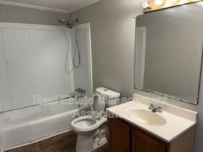 192 Poplar St in Griffin, GA - Building Photo - Building Photo