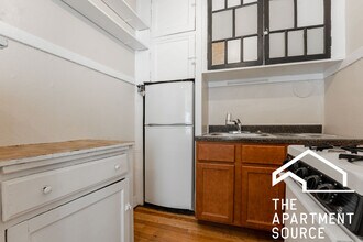 432 W Surf St in Chicago, IL - Building Photo - Building Photo