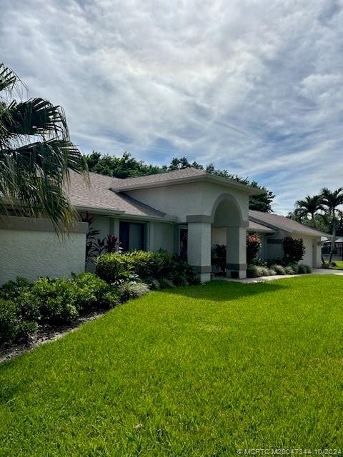 2109 NE Ginger Terrace in Jensen Beach, FL - Building Photo - Building Photo