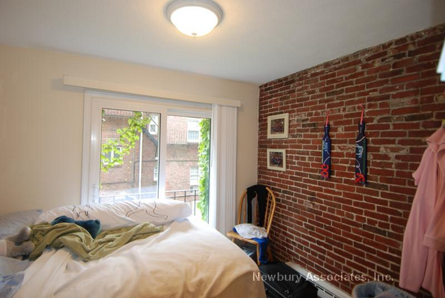 98 Tyler St, Unit 94 Tyler unit W