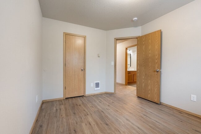 12610 SE Ramona St in Portland, OR - Building Photo - Building Photo