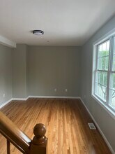 100 Franklin St in Whitman, MA - Foto de edificio - Building Photo