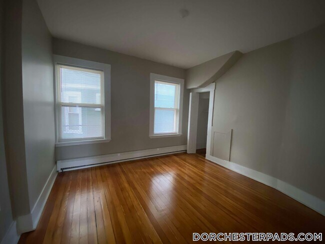 6 Bowdoin Park in Boston, MA - Building Photo - Building Photo