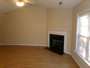 3512 Chelsea Village Ln in Winston-Salem, NC - Building Photo - Building Photo