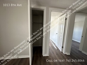 1013 8th Ave in Lancaster, OH - Building Photo - Building Photo