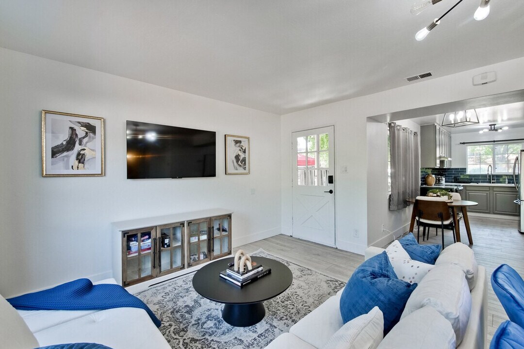 4000 Rhoda Dr in San Jose, CA - Building Photo