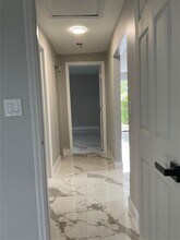 642 NW 14th Way in Fort Lauderdale, FL - Building Photo - Building Photo