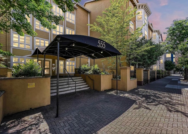 property at 555 10th St