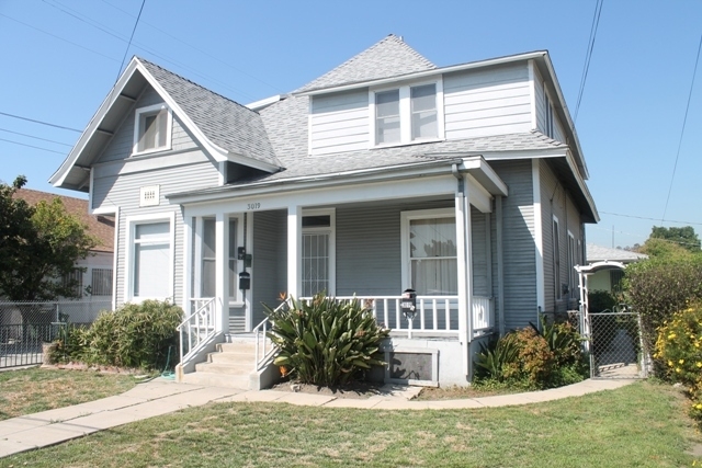 3019 Baldwin St in Los Angeles, CA - Foto de edificio - Building Photo