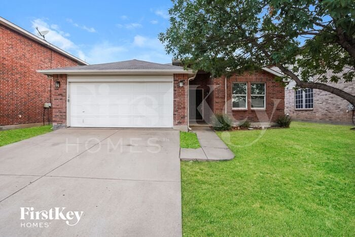 1613 Baxter Springs Dr in Justin, TX - Building Photo